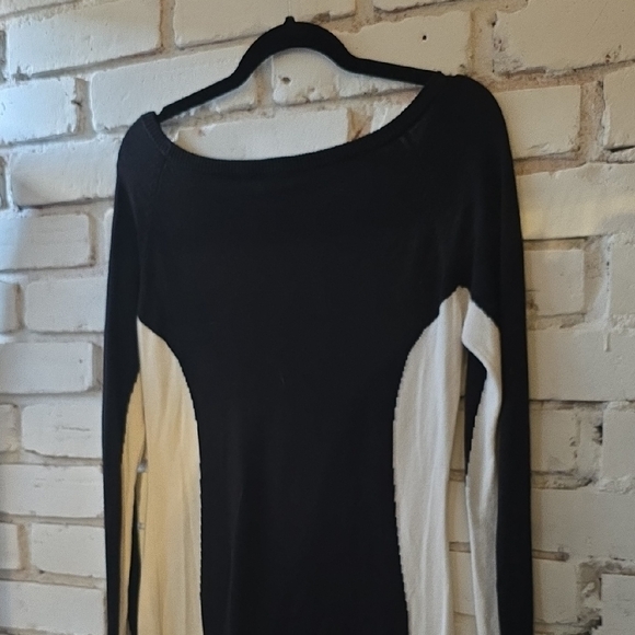 Mexx Black and Cream Colorblock Long Sleeve Bodycon Dress - Picture 5 of 5